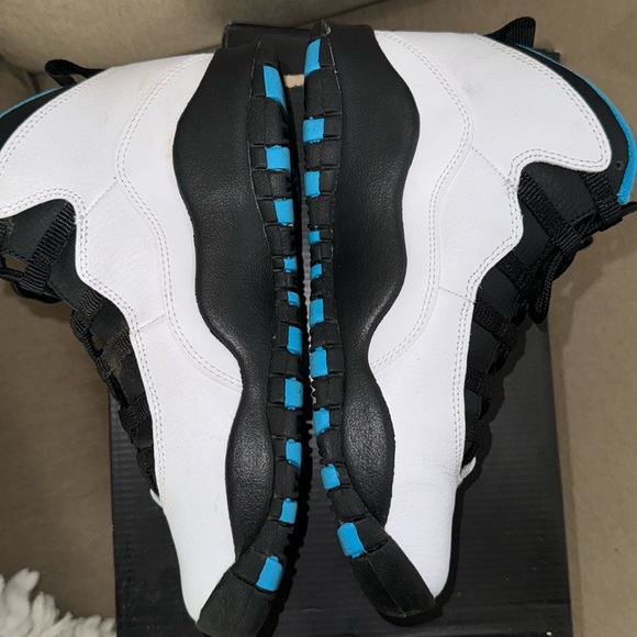 Kids Air Jordan 10’s - Picture 3 of 6